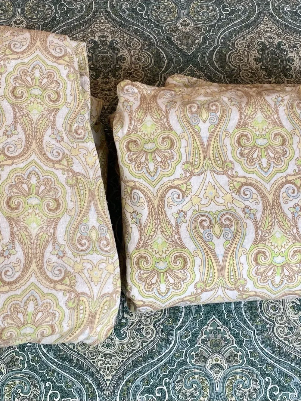 Paisley-Print Home Bedding Sheet Set in Beige, Light Blue & Green